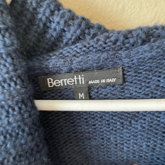 Blue Berretti Sweater - Picture 3 of 4